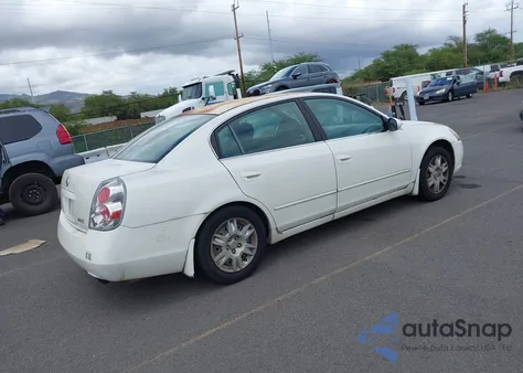 2006 Nissan Altima 2.5 S из США, поврежденный, VIN 1N4AL11D86N434025